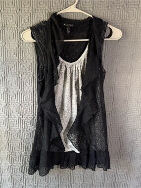 Fang Blouse Women’s Medium Black Tank Ruffle Vest